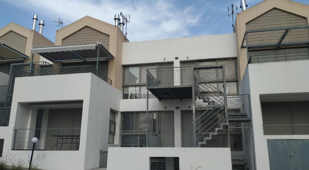 Apartament M.J.P. House Metamorfosi  Zewnętrze zdjęcie